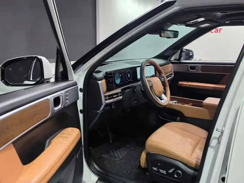 2023 Hyundai Santa Fe с пробегом 24 544 км