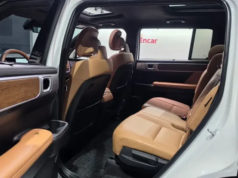 2023 Hyundai Santa Fe с пробегом 24 544 км