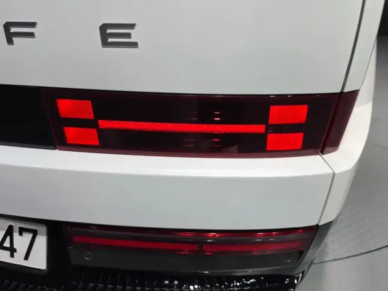 2023 Hyundai Santa Fe с пробегом 24 544 км