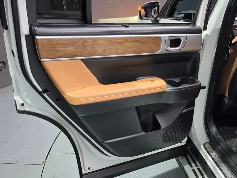 2023 Hyundai Santa Fe с пробегом 24 544 км