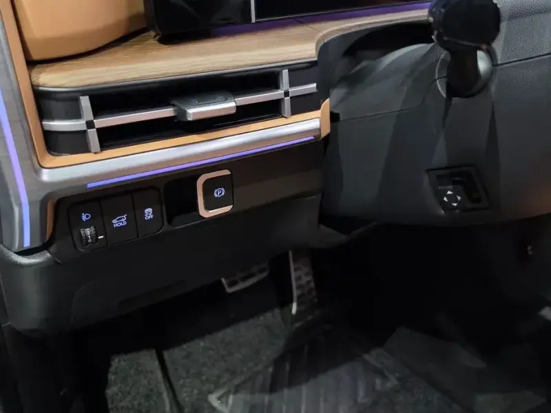 2023 Hyundai Santa Fe с пробегом 24 544 км