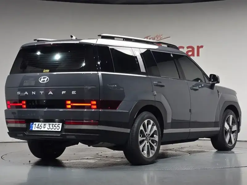 2026 Hyundai Santa Fe с пробегом 5 983 км