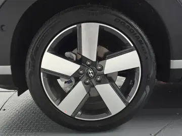 2026 Hyundai Santa Fe с пробегом 5 983 км