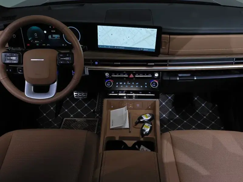 2026 Hyundai Santa Fe с пробегом 5 983 км