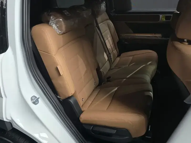 2026 Hyundai Santa Fe с пробегом 1 837 км