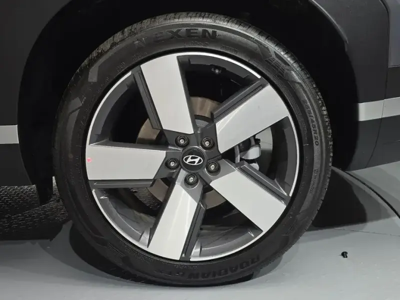 2026 Hyundai Santa Fe с пробегом 5 983 км