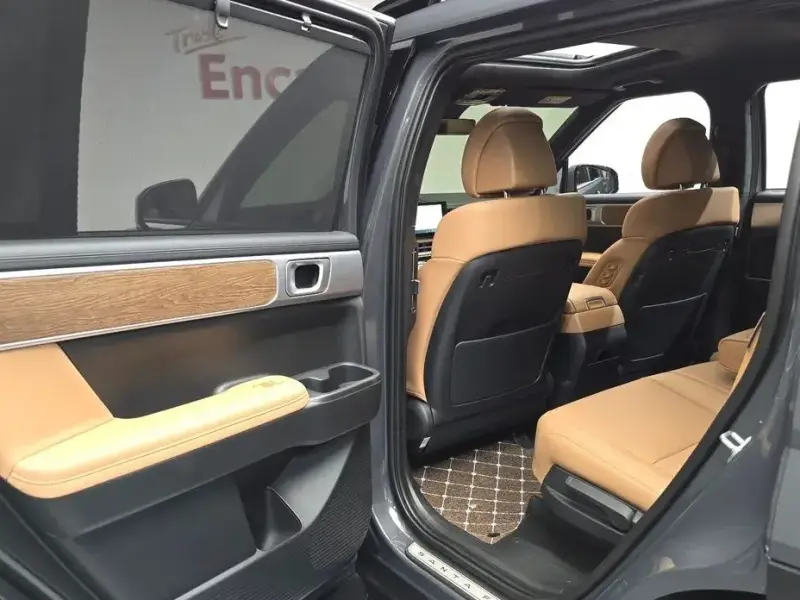 2026 Hyundai Santa Fe с пробегом 5 983 км