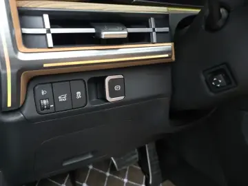 2026 Hyundai Santa Fe с пробегом 5 983 км