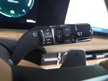 2026 Hyundai Santa Fe с пробегом 5 983 км