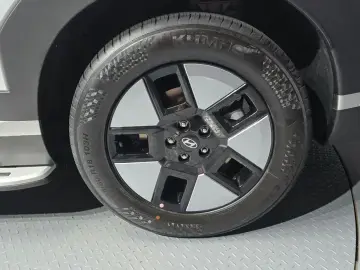 2026 Hyundai Santa Fe с пробегом 1 837 км