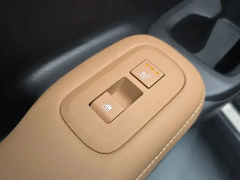 2026 Hyundai Santa Fe с пробегом 5 983 км