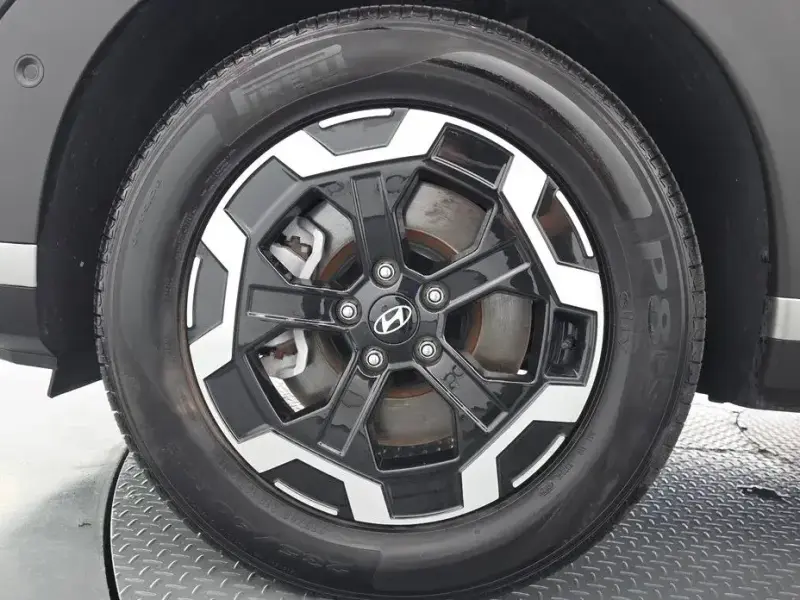 2024 Hyundai Santa Fe с пробегом 13 417 км