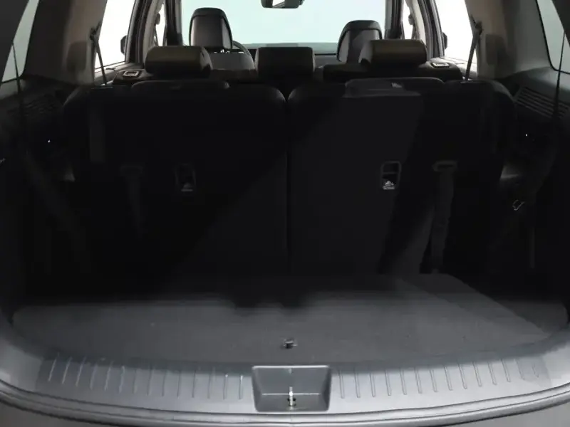 2024 Hyundai Santa Fe с пробегом 13 417 км