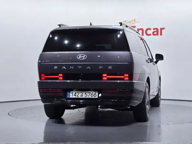 2023 Hyundai Santa Fe с пробегом 21 239 км