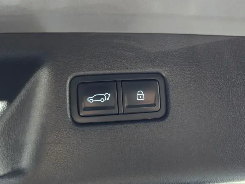 2023 Hyundai Santa Fe с пробегом 21 239 км