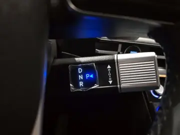 2023 Hyundai Santa Fe с пробегом 18 247 км