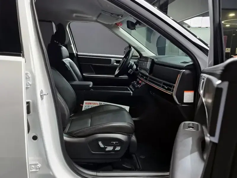 2023 Hyundai Santa Fe с пробегом 18 247 км