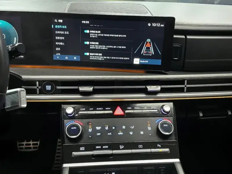 2023 Hyundai Santa Fe с пробегом 18 247 км