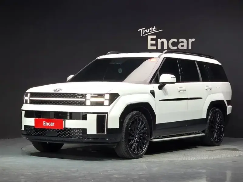 2023 Hyundai Santa Fe с пробегом 23 005 км