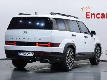 2023 Hyundai Santa Fe с пробегом 52 738 км