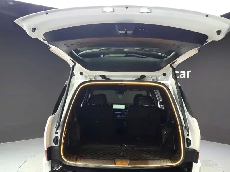 2023 Hyundai Santa Fe с пробегом 23 005 км