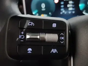 2023 Hyundai Santa Fe с пробегом 52 738 км