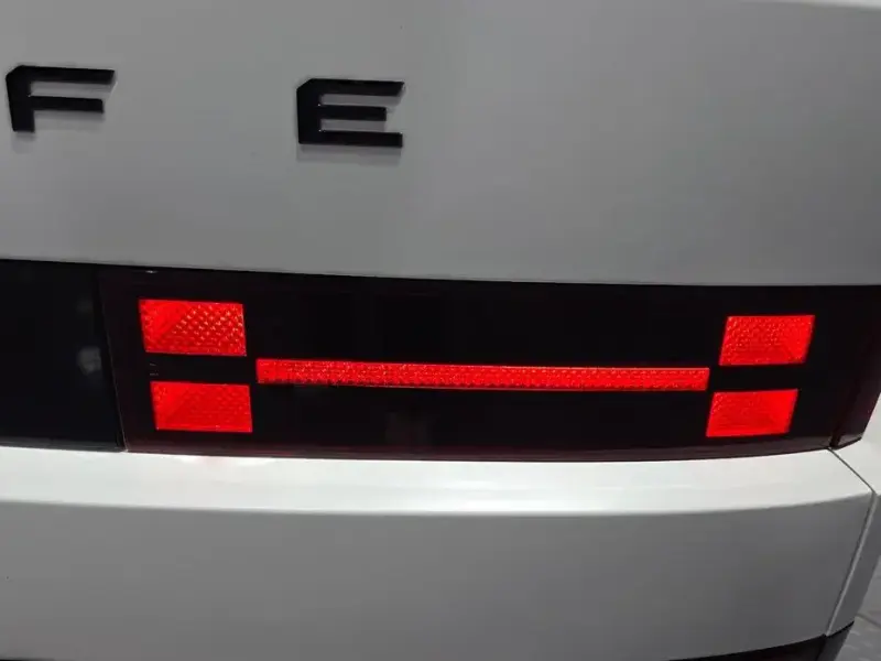2023 Hyundai Santa Fe с пробегом 23 005 км