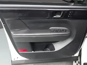 2023 Hyundai Santa Fe с пробегом 23 005 км