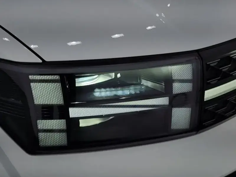 2023 Hyundai Santa Fe с пробегом 52 738 км