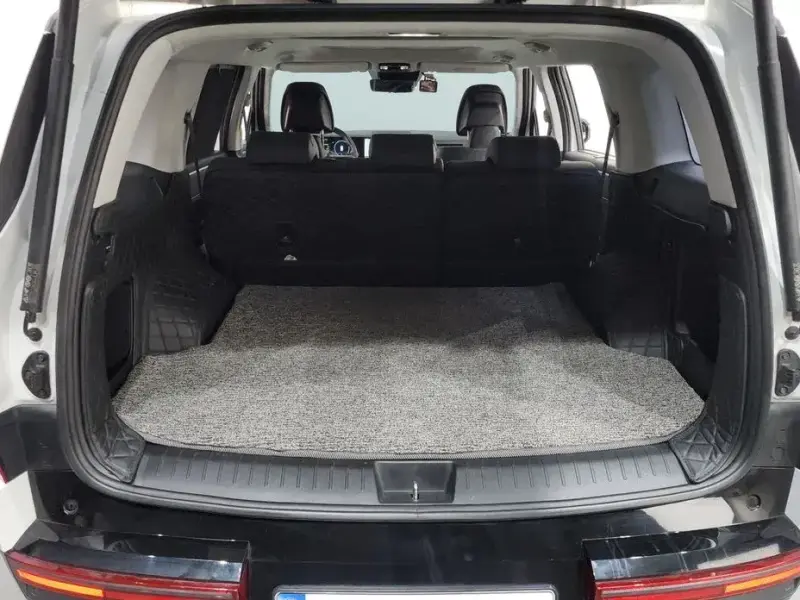 2023 Hyundai Santa Fe с пробегом 52 738 км