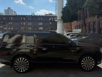 2024 Hyundai Santa Fe с пробегом 34 000 км