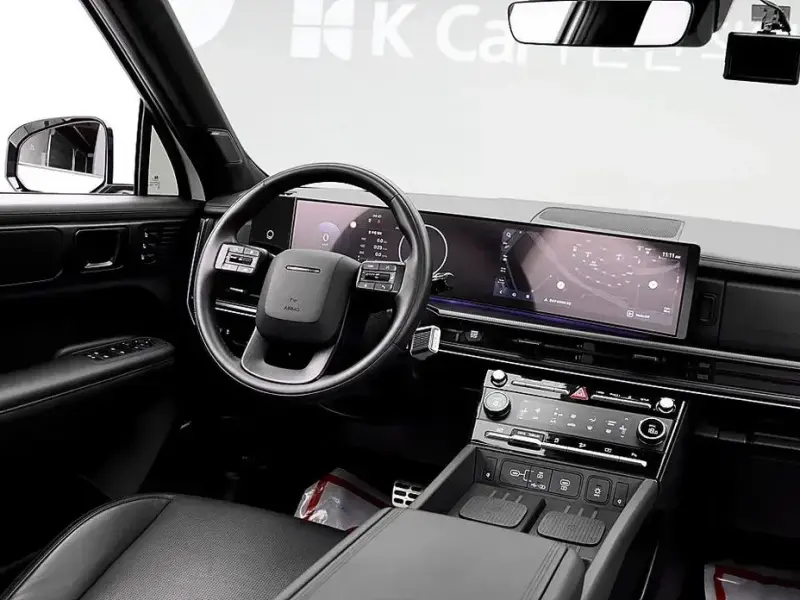 2023 Hyundai Santa Fe с пробегом 28 352 км