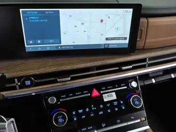 2025 Hyundai Santa Fe с пробегом 13 363 км