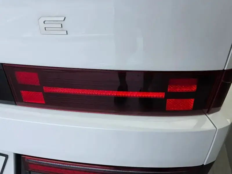 2025 Hyundai Santa Fe с пробегом 13 363 км