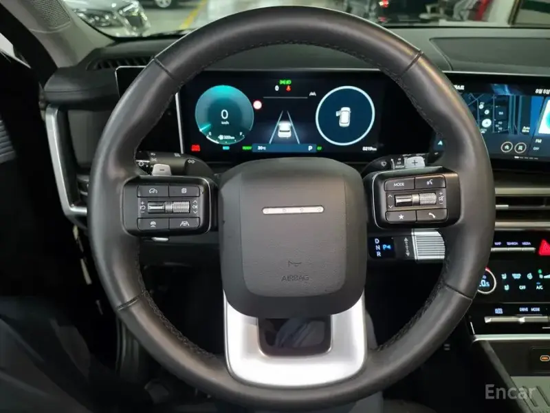 2026 Hyundai Santa Fe с пробегом 8 000 км