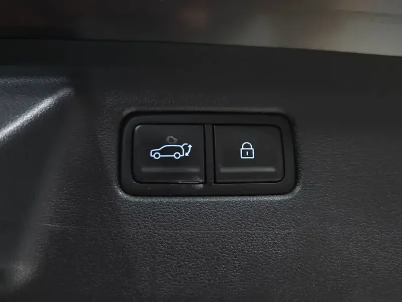2024 Hyundai Santa Fe с пробегом 30 138 км