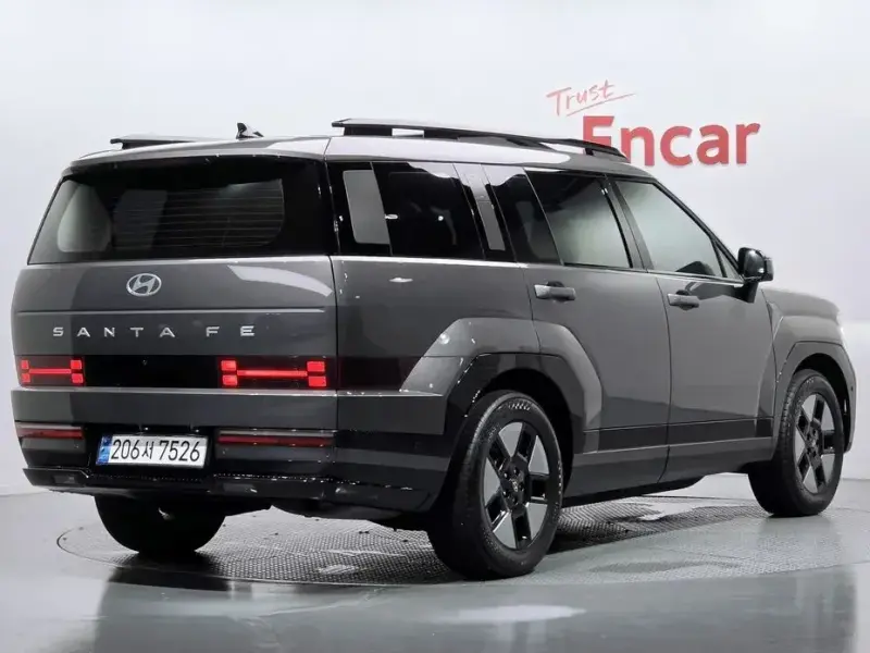 2024 Hyundai Santa Fe с пробегом 48 964 км