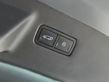 2024 Hyundai Santa Fe с пробегом 48 964 км