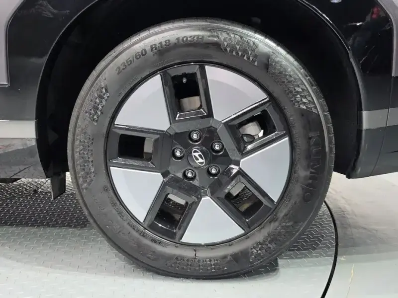 2024 Hyundai Santa Fe с пробегом 48 964 км