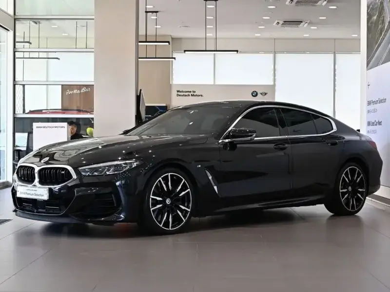 2022 BMW 8 серии с пробегом 63 383 км