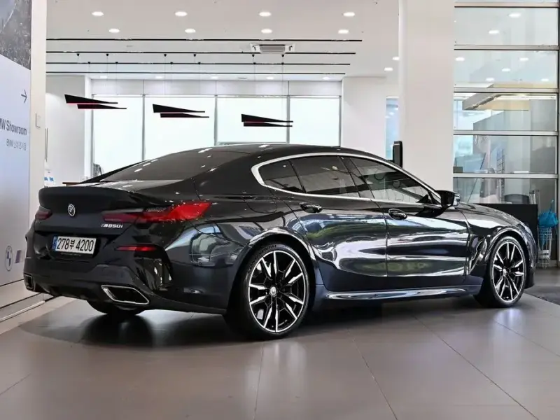 2022 BMW 8 серии с пробегом 63 383 км