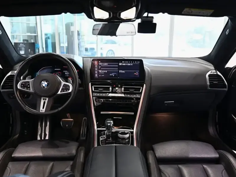 2022 BMW 8 серии с пробегом 63 383 км