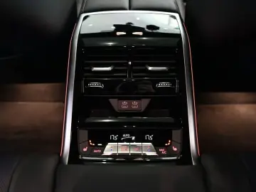2022 BMW 8 серии с пробегом 63 383 км