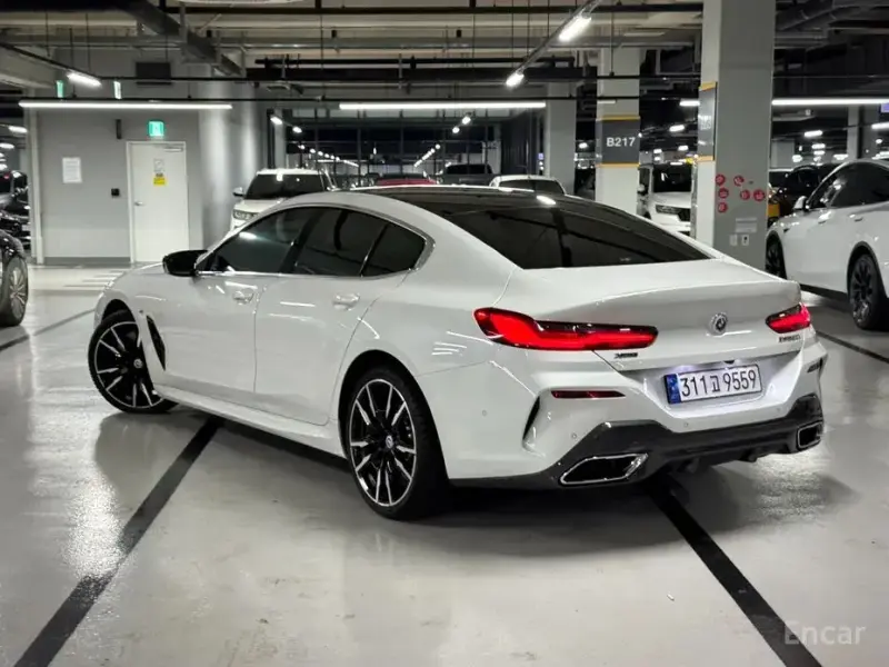 2023 BMW 8 серии с пробегом 38 393 км