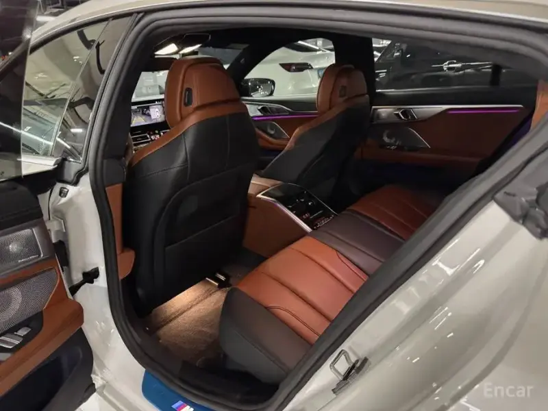 2023 BMW 8 серии с пробегом 38 393 км