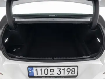 2023 BMW 8 серии с пробегом 40 900 км