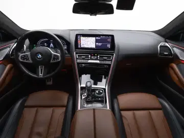 2023 BMW 8 серии с пробегом 40 900 км