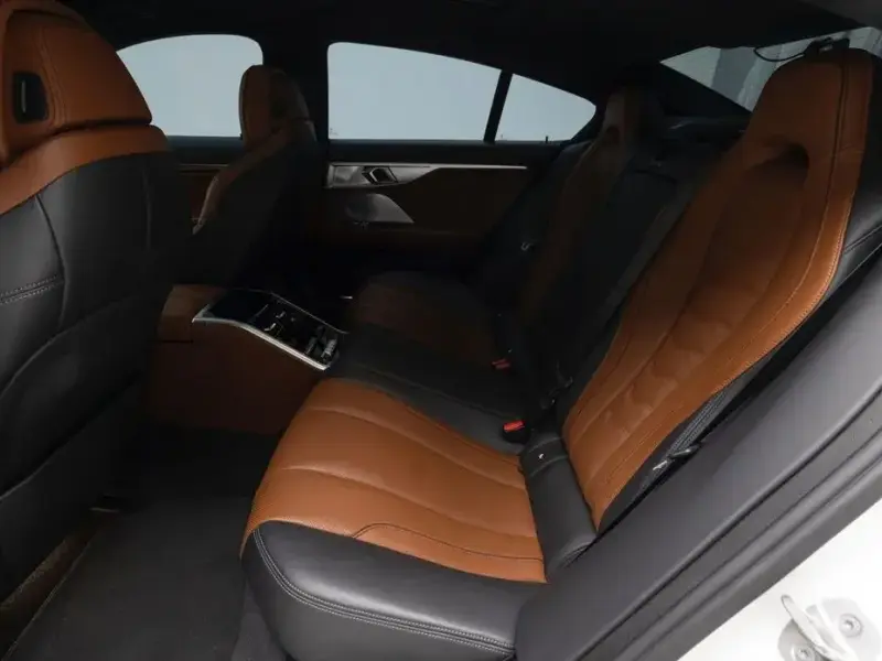 2023 BMW 8 серии с пробегом 40 900 км