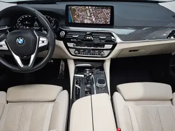 2021 BMW 6 серии с пробегом 62 743 км