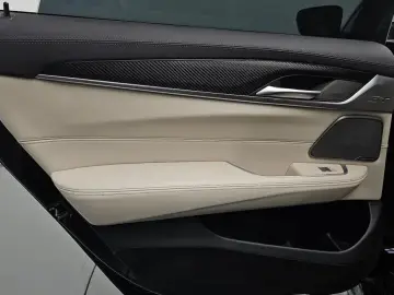 2021 BMW 6 серии с пробегом 62 743 км